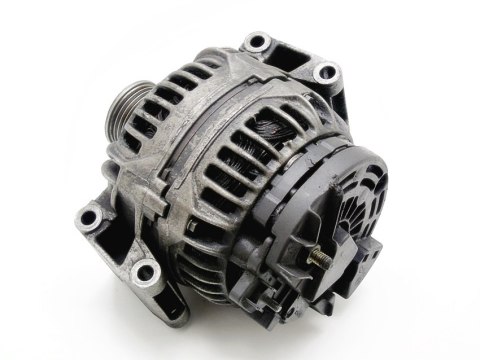 ALTERNATOR 120A 2.2 CDI VITO W638 KLASA V ALTERNATOR 120A 2.2 CDI VITO W638 KLASA V