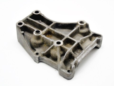 ŁAPA WSPORNIK KOMPRESORA 1.6 16V TS ALFA 147 156 ŁAPA WSPORNIK KOMPRESORA 1.6 16V TS ALFA 147 156