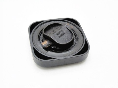 KOREK WLEWU OLEJU 1.6 8V BMW 3 E46 E36 316 KOREK WLEWU OLEJU 1.6 8V BMW 3 E46 E36 316