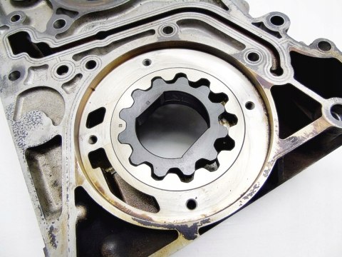 POMPA OLEJU OBUDOWA ROZRZ 1.6 8V BMW 3 E46 E36 316 POMPA OLEJU OBUDOWA ROZRZ 1.6 8V BMW 3 E46 E36 316