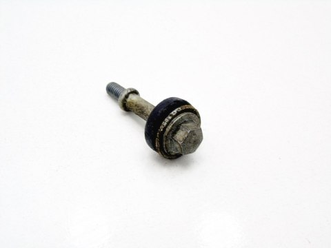 ŚRUBA POKRYWY ZAWORÓW 1.6 1.8 8V BMW 3 E46 E36 316 ŚRUBA POKRYWY ZAWORÓW 1.6 1.8 8V BMW 3 E46 E36 316