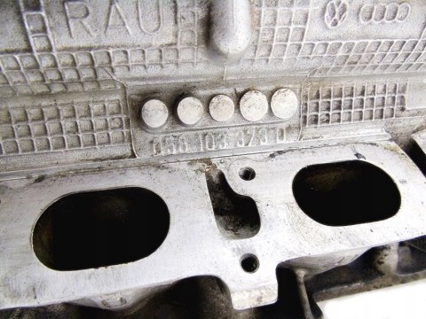 GŁOWICA WAŁKI 1.8 T 20V TURBO PASSAT AUDI A4 A6 GŁOWICA WAŁKI 1.8 T 20V TURBO PASSAT AUDI A4 A6