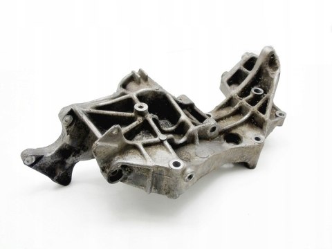 ŁAPA SILNIKA 1.8 T 20V TURBO PASSAT AUDI A4 A6 ŁAPA SILNIKA 1.8 T 20V TURBO PASSAT AUDI A4 A6
