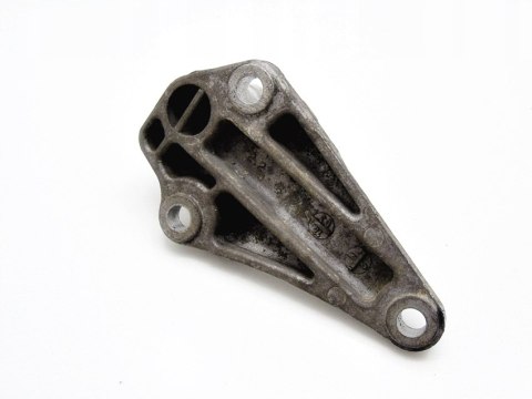 ŁAPA WSPORNIK SILNIKA 2.4 V6 AUDI A4 B6 A6 C5 ŁAPA WSPORNIK SILNIKA 2.4 V6 AUDI A4 B6 A6 C5