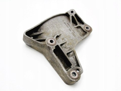 ŁAPA WSPORNIK SILNIKA 2.4 V6 AUDI A4 B6 A6 C5 ŁAPA WSPORNIK SILNIKA 2.4 V6 AUDI A4 B6 A6 C5