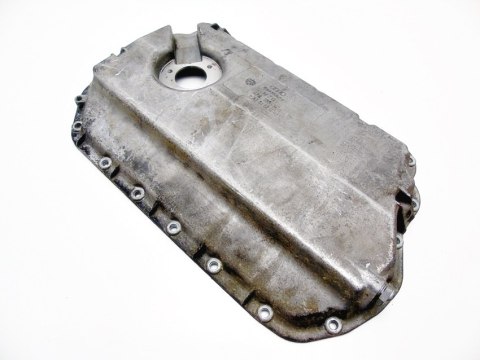 MISKA OLEJU 2.4 V6 AUDI A4 B6 A6 C5 BDV 078103604A MISKA OLEJU 2.4 V6 AUDI A4 B6 A6 C5 BDV 078103604A