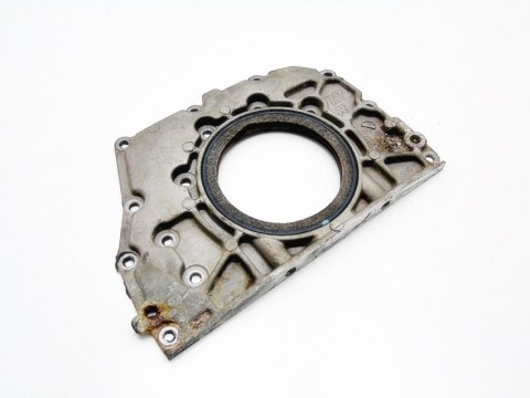 OBUDOWA USZCZELNIACZA WAŁU 2.4 V6 AUDI A4 B6 A6 C5 OBUDOWA USZCZELNIACZA WAŁU 2.4 V6 AUDI A4 B6 A6 C5
