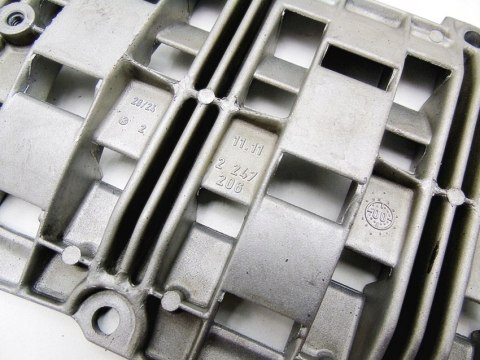 OSŁONA WAŁU 3.0 D E39 E46 E38 BMW 330 530 X5 730 OSŁONA WAŁU 3.0 D E39 E46 E38 BMW 330 530 X5 730