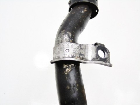 RURKA RURA PRZEWÓD WODY 2.4 V6 AUDI A4 B6 A6 C5 RURKA RURA PRZEWÓD WODY 2.4 V6 AUDI A4 B6 A6 C5