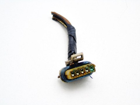 WTYCZKA KOSTKA VECTRA ASTRA CORSA ZAFIRA MERIVA 95 WTYCZKA KOSTKA VECTRA ASTRA CORSA ZAFIRA MERIVA 95