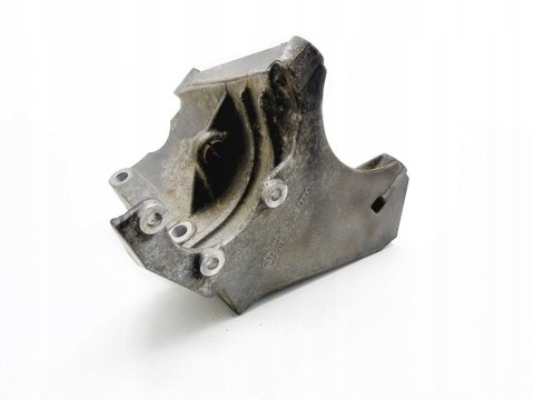 ŁAPA WSPORNIK SILNIKA 4.2 V8 AUDI A8 D3 SPYKER C8 ŁAPA WSPORNIK SILNIKA 4.2 V8 AUDI A8 D3 SPYKER C8