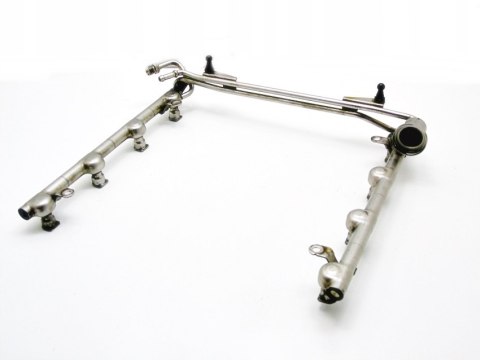 LISTWA WTRYSKOWA 4.2 V8 AUDI A8 D3 SPYKER C8 LISTWA WTRYSKOWA 4.2 V8 AUDI A8 D3 SPYKER C8
