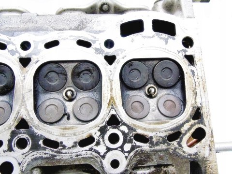 GŁOWICA WAŁKI 1.0 16V VVTI TOYOTA YARIS I 1SZ GŁOWICA WAŁKI 1.0 16V VVTI TOYOTA YARIS I 1SZ