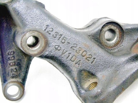 ŁAPA WSPORNIK SILNIKA 1.0 16V VVTI YARIS I 1SZ ŁAPA WSPORNIK SILNIKA 1.0 16V VVTI YARIS I 1SZ