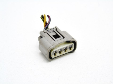 WTYCZKA CEWKI ZAPŁONOWEJ 1.0 1.3 16V VVTI YARIS I WTYCZKA CEWKI ZAPŁONOWEJ 1.0 1.3 16V VVTI YARIS I