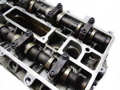 GŁOWICA 2.0 16V FOCUS MK2 MONDEO 3 V50 S40 C30 GŁOWICA 2.0 16V FOCUS MK2 MONDEO 3 V50 S40 C30