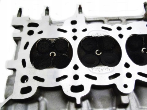 GŁOWICA 2.0 16V FOCUS MK2 MONDEO 3 V50 S40 C30 GŁOWICA 2.0 16V FOCUS MK2 MONDEO 3 V50 S40 C30