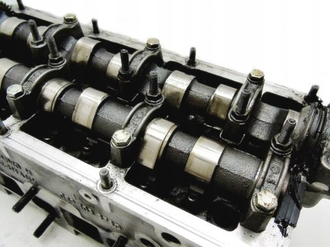 GŁOWICA LEWA 2.5 TDI AUDI A4 A6 A8 PASSAT GŁOWICA LEWA 2.5 TDI AUDI A4 A6 A8 PASSAT
