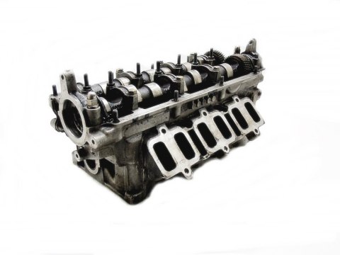 GŁOWICA LEWA 2.5 TDI AUDI A4 A6 A8 PASSAT GŁOWICA LEWA 2.5 TDI AUDI A4 A6 A8 PASSAT