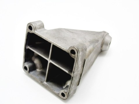 ŁAPA SILNIKA 1.8 200 CGI CLK C209 W203 S203 CL203 ŁAPA SILNIKA 1.8 200 CGI CLK C209 W203 S203 CL203