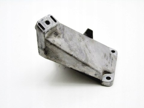 ŁAPA SILNIKA 2.5 TDI AUDI A4 A6 A8 PASSAT ŁAPA SILNIKA 2.5 TDI AUDI A4 A6 A8 PASSAT