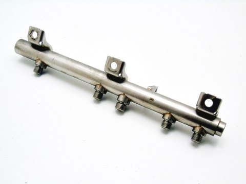LISTWA WTRYSKOWA 2.0 16V BMW N43 E61 E60 E90 E91 LISTWA WTRYSKOWA 2.0 16V BMW N43 E61 E60 E90 E91