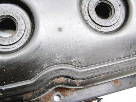 POKRYWA ZAWORÓW 2.5 TDI AUDI A4 A6 A8 PASSAT POKRYWA ZAWORÓW 2.5 TDI AUDI A4 A6 A8 PASSAT