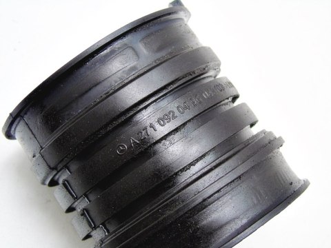 WĄŻ POWIETRZA 1.8 KOMP 200 CGI CLK C209 W203 S203 WĄŻ POWIETRZA 1.8 KOMP 200 CGI CLK C209 W203 S203