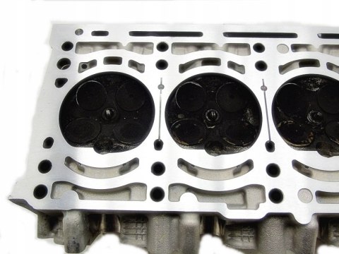 GŁOWICA 1.8 KOMPRESOR 200 CGI CLK C209 W203 S203 GŁOWICA 1.8 KOMPRESOR 200 CGI CLK C209 W203 S203