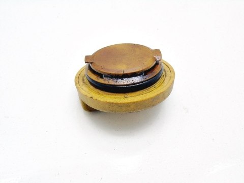 KOREK WLEWU OLEJU 1.2 16V CORSA C ASTRA G AGILA KOREK WLEWU OLEJU 1.2 16V CORSA C ASTRA G AGILA