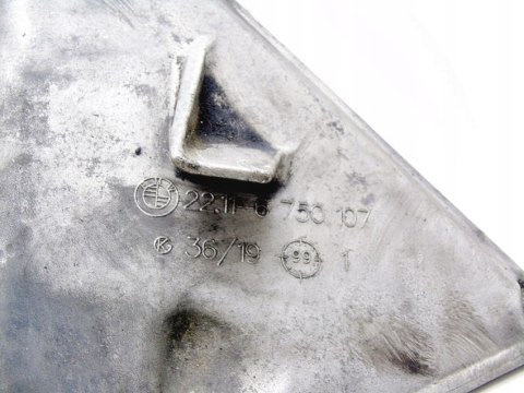 ŁAPA SILNIKA 3.0 D E39 E46 E38 BMW 330 530 X5 730 ŁAPA SILNIKA 3.0 D E39 E46 E38 BMW 330 530 X5 730