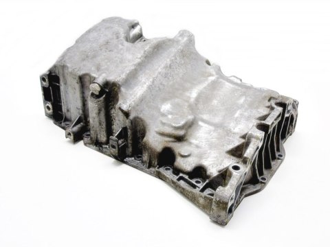 MISKA OLEJU 03L103603D 2.0 TDI A4 B8 A6 EXEO A5 Q5 MISKA OLEJU 03L103603D 2.0 TDI A4 B8 A6 EXEO A5 Q5