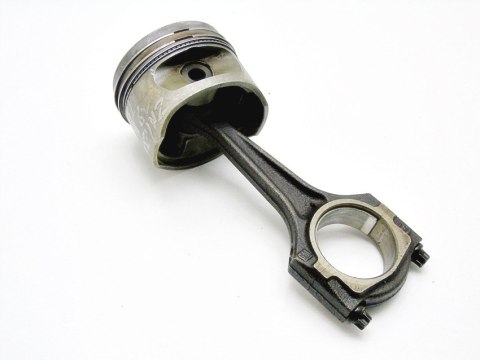 TŁOK 77.58 1.4 8V CORSA B COMBO ASTRA F KADETT TŁOK 77.58 1.4 8V CORSA B COMBO ASTRA F KADETT