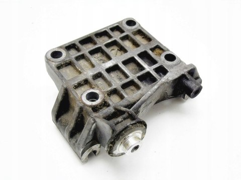 ŁAPA WSPORNIK SILNIKA 3.0 TDI AUDI A4 B7 A6 C6 A8 ŁAPA WSPORNIK SILNIKA 3.0 TDI AUDI A4 B7 A6 C6 A8