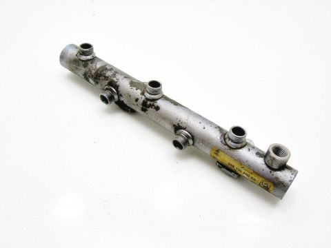 LISTWA WTRYSKOWA 3.0 TDI AUDI A4 B7 A6 C6 A8 D3 LISTWA WTRYSKOWA 3.0 TDI AUDI A4 B7 A6 C6 A8 D3
