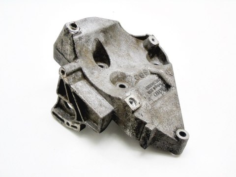 ŁAPA SILNIKA 1.8 T 20V PASSAT AUDI A4 B5 A6 SUPERB ŁAPA SILNIKA 1.8 T 20V PASSAT AUDI A4 B5 A6 SUPERB