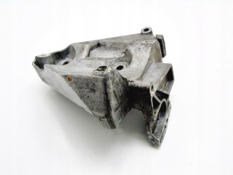 ŁAPA SILNIKA 1.8 T 20V PASSAT AUDI A4 B5 A6 SUPERB ŁAPA SILNIKA 1.8 T 20V PASSAT AUDI A4 B5 A6 SUPERB