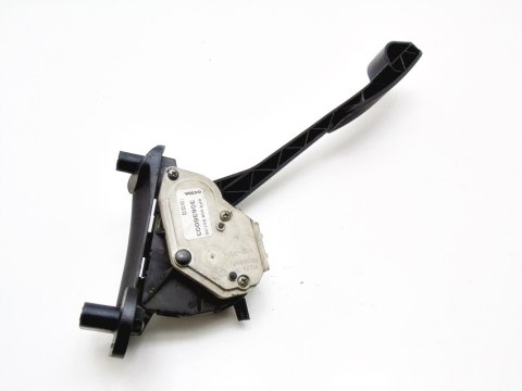 PEDAŁ GAZU POTENCJOMETR VOLVO V70 II D5 2.4 D PEDAŁ GAZU POTENCJOMETR VOLVO V70 II D5 2.4 D