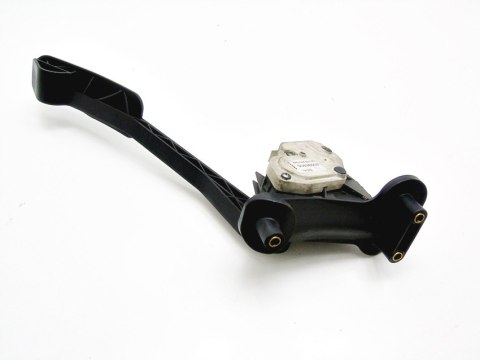 PEDAŁ GAZU POTENCJOMETR VOLVO V70 II D5 2.4 D PEDAŁ GAZU POTENCJOMETR VOLVO V70 II D5 2.4 D