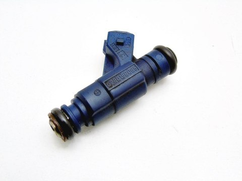 WTRYSKIWACZ 1.8 T 20V PASSAT AUDI A4 B5 A6 SUPERB WTRYSKIWACZ 1.8 T 20V PASSAT AUDI A4 B5 A6 SUPERB