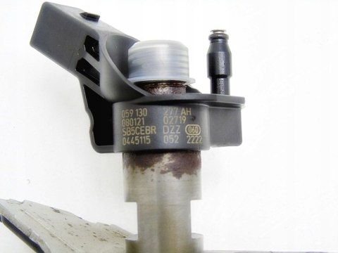 WTRYSKIWACZ 3.0 TDI AUDI A4 B6 B7 A6 C6 A8 D3 Q7 WTRYSKIWACZ 3.0 TDI AUDI A4 B6 B7 A6 C6 A8 D3 Q7