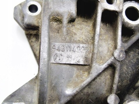 OBUDOWA POMPY WODY 1.4 306 XSARA PARTNER SAXO 106 OBUDOWA POMPY WODY 1.4 306 XSARA PARTNER SAXO 106
