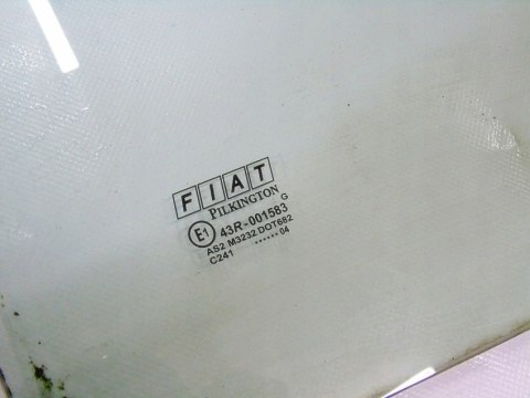 SZYBA DRZWI PRAWY TYŁ FIAT PANDA 03-07 SZYBA DRZWI PRAWY TYŁ FIAT PANDA 03-07