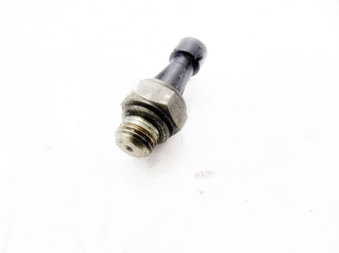 CZUJNIK OLEJU ALFA 2.0 TS 156 SPIDER GTV 146 CZUJNIK OLEJU ALFA 2.0 TS 156 SPIDER GTV 146