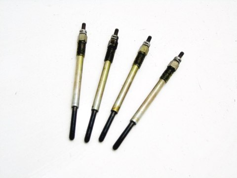 ŚWIECE ŻAROWE 1.4 HDI C2 C3 206 207 307 1007 XSARA ŚWIECE ŻAROWE 1.4 HDI C2 C3 206 207 307 1007 XSARA