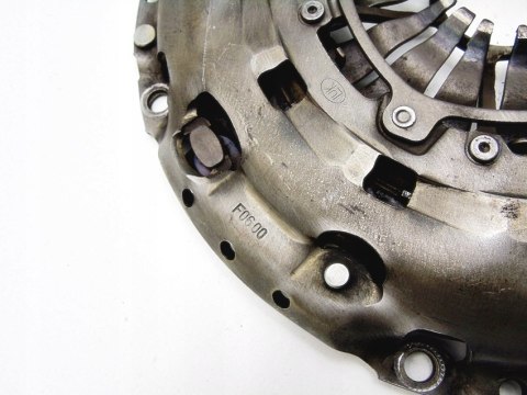 DOCISK SPRZĘGŁA 1.8 2.0 16V MONDEO MK3 DOCISK SPRZĘGŁA 1.8 2.0 16V MONDEO MK3