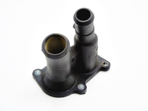 OBUDOWA TERMOSTATU 1.6 FOCUS II C-MAX C30 S40 V50 OBUDOWA TERMOSTATU 1.6 FOCUS II C-MAX C30 S40 V50