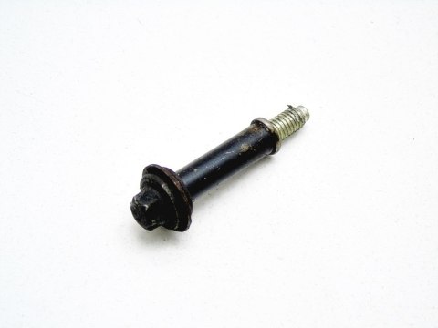 ŚRUBA POKRYWY ZAWORÓW 1.2 1.4 16V CORSA C D ASTRA H AGILA MERIVA COMBO ŚRUBA POKRYWY ZAWORÓW 1.2 1.4 16V CORSA C D ASTRA H AGILA MERIVA COMBO