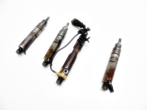 WTRYSKIWACZE 1.9 TDI GOLF BORA OCTAVIA A3 LEON WTRYSKIWACZE 1.9 TDI GOLF BORA OCTAVIA A3 LEON