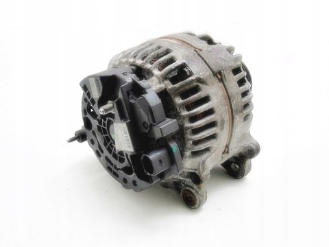 ALTERNATOR 120A 2.0 SDI GOLF V 028903028E ALTERNATOR 120A 2.0 SDI GOLF V 028903028E
